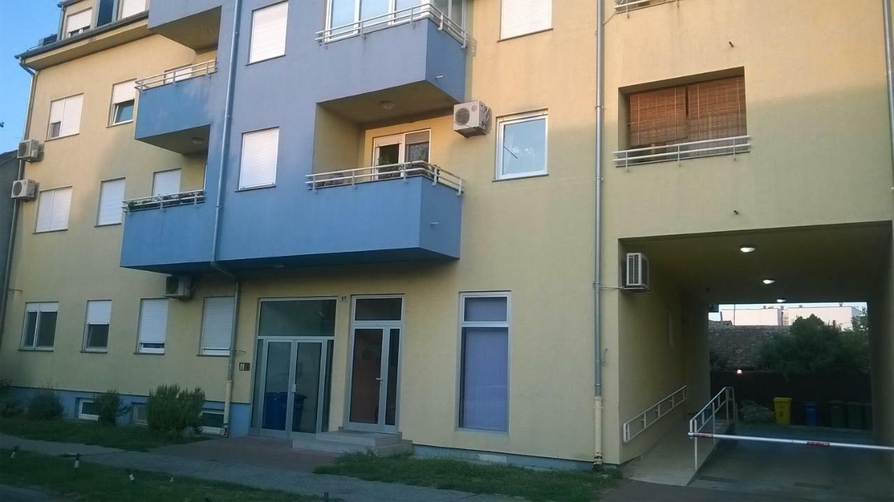 Apartman Mario Ossero Esterno foto