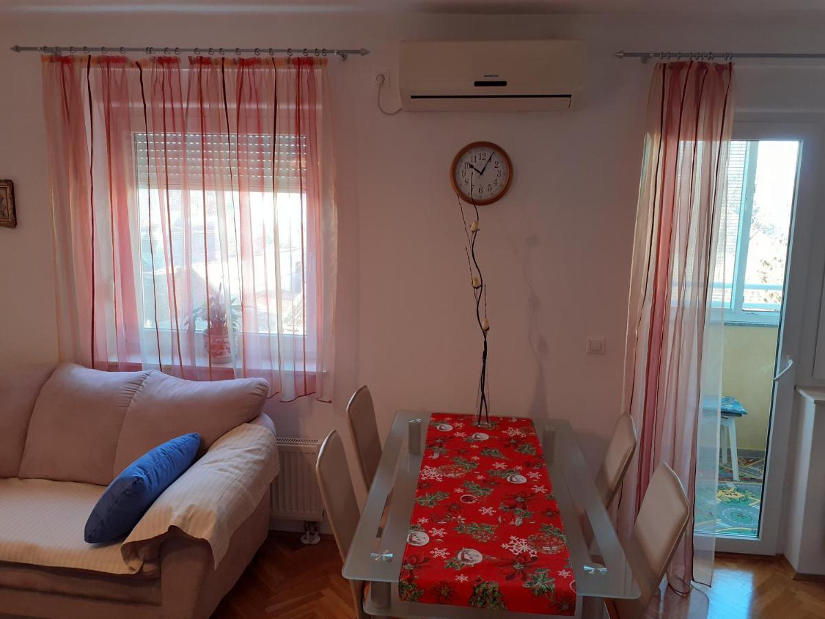 Apartman Mario Ossero Esterno foto